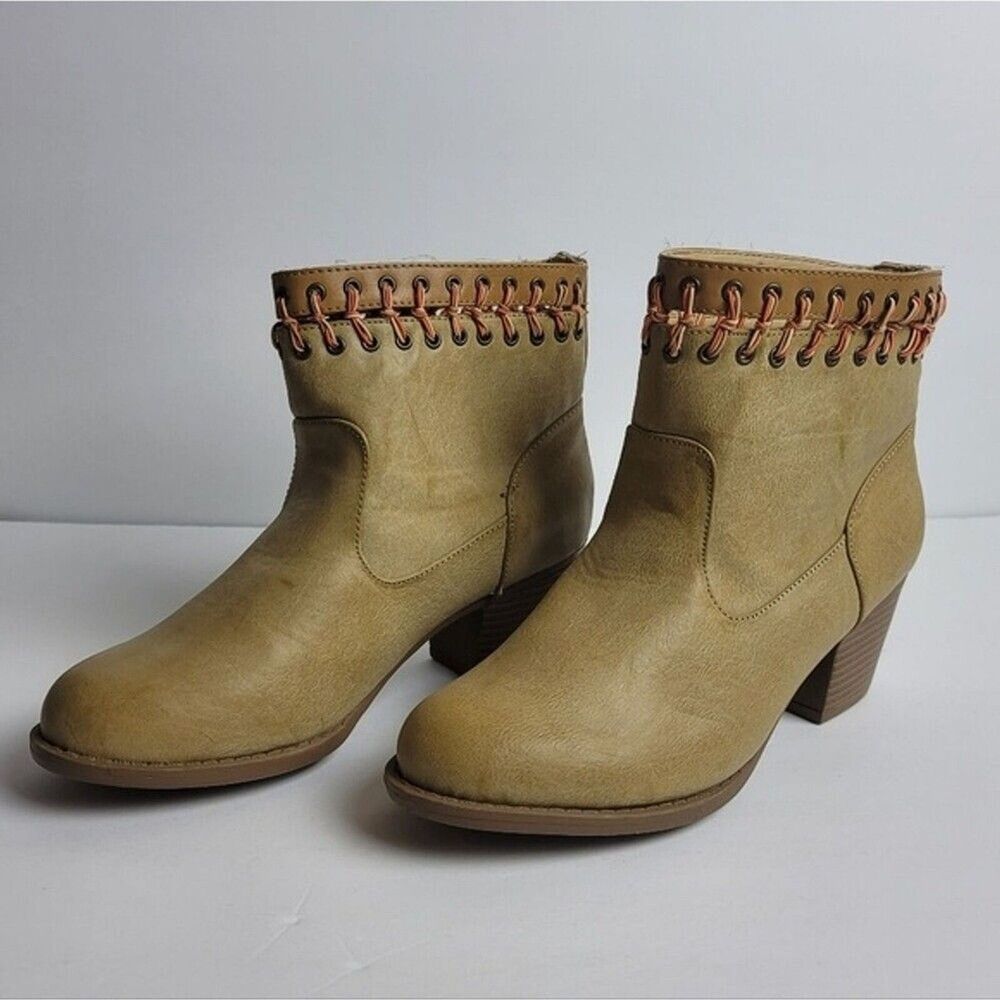 Rampage Womens Sz 8 Vendetta Boots Low Shaft Ankle Heeled Bootie Tan